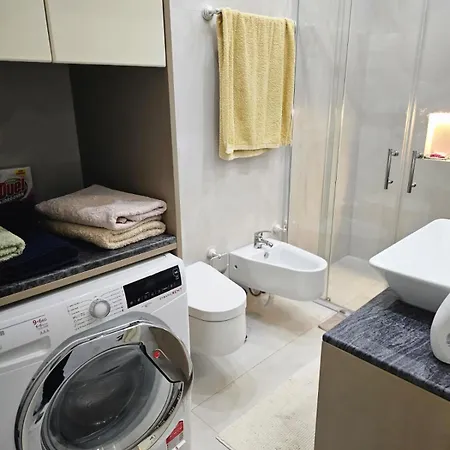 Sea Corner Apartment Plazhi San Pietro